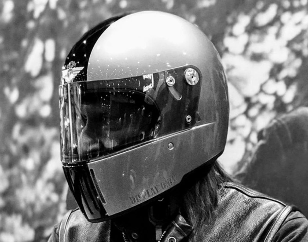 davida-koura-motorcycle-helmet--viva-moto