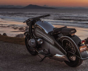 nmoto-nostalgia-motorcycle-bmw-r7-rear-view