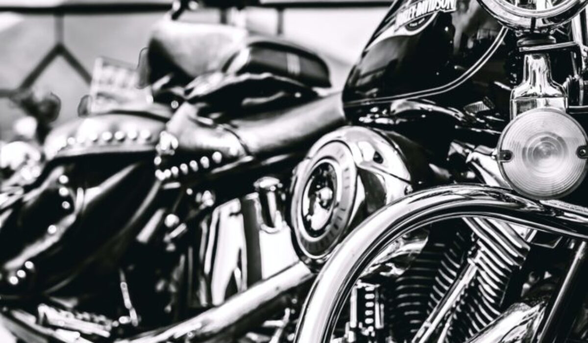 black-and-silver-motorcycle