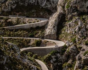 mallorca-winding-road-mountains-6957128/