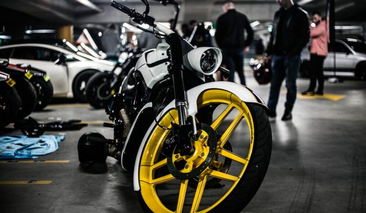 white-chopper-yellow-rims-onetwentyonemedia