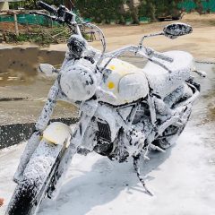 motorcycle-wash-foam-washing-6099451/